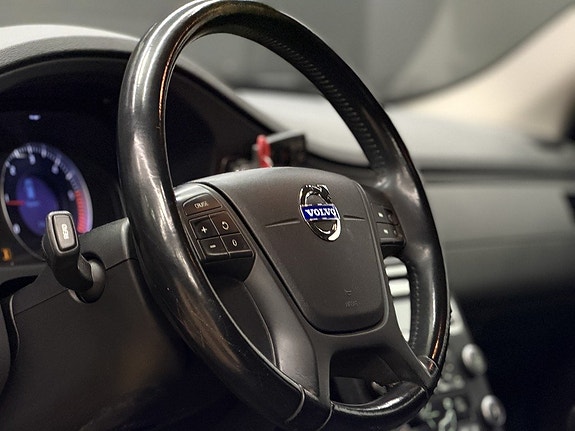 Volvo V70 16 of 23