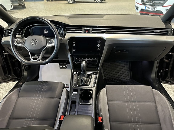 Volkswagen Passat Alltrack 20 of 26