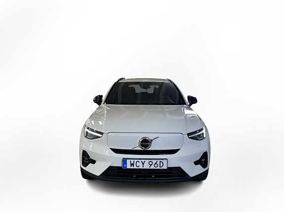 Volvo EX40 4 of 14