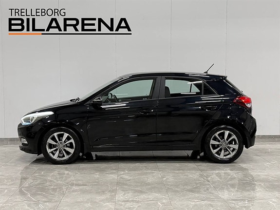 Hyundai i20 5 of 23