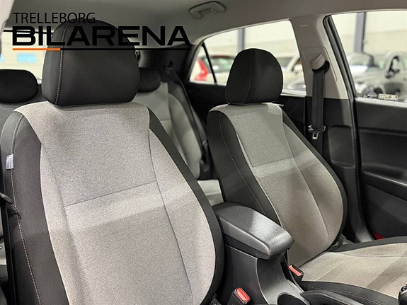 Hyundai i20 14 of 23