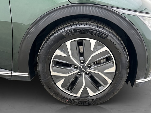 Kia EV6 11 of 30