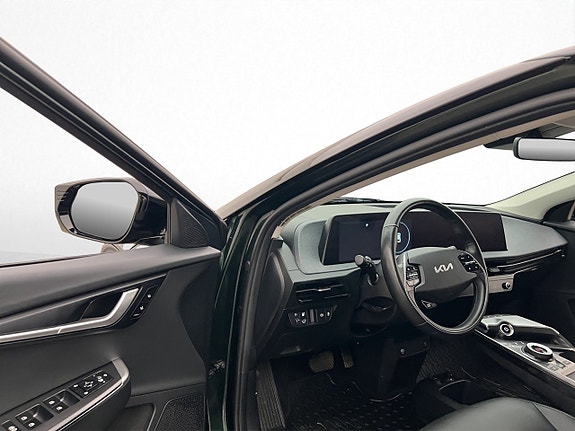 Kia EV6 12 of 30
