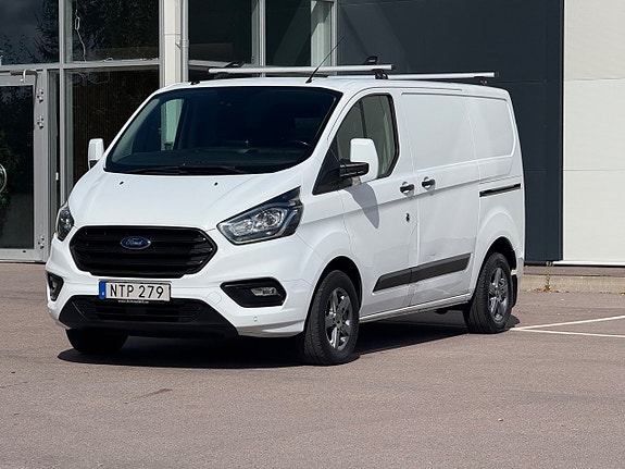 Ford Transit Custom 2 of 16