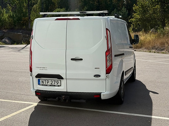 Ford Transit Custom 4 of 16