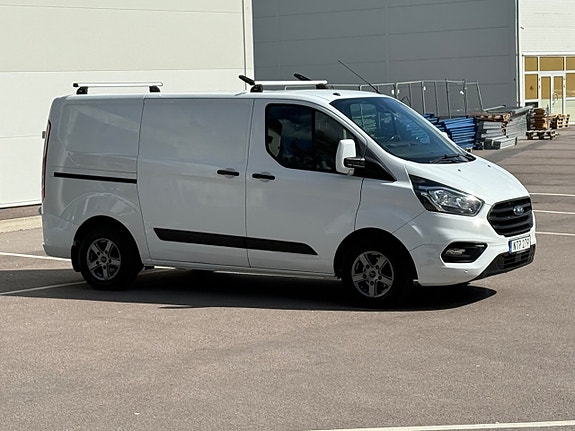 Ford Transit Custom 3 of 16