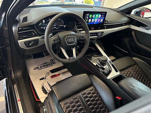 Audi RS4 9 of 15