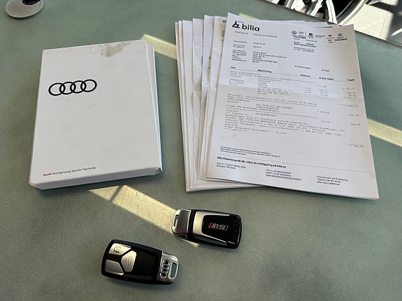Audi RS4 14 of 15