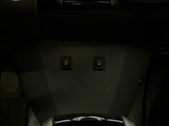 Toyota Prius 24 of 25