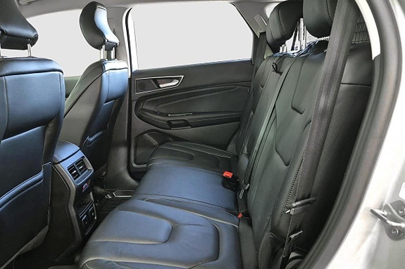 Ford Edge 8 of 11