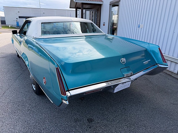 Cadillac Fleetwood 7 of 21