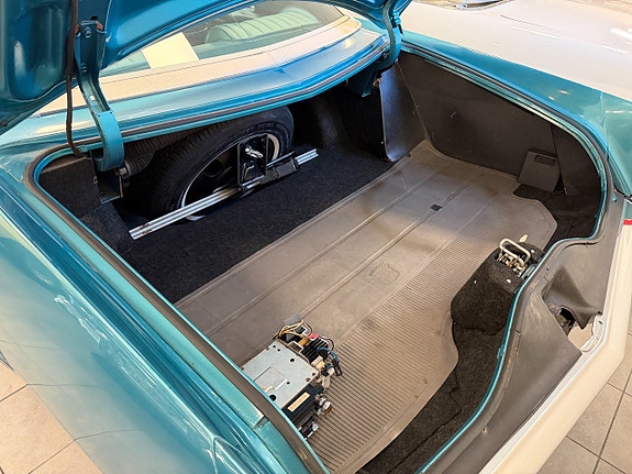 Cadillac Fleetwood 17 of 21