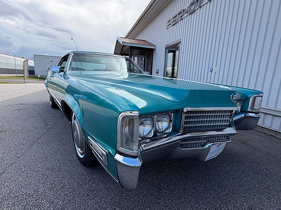 Cadillac Fleetwood 10 of 21