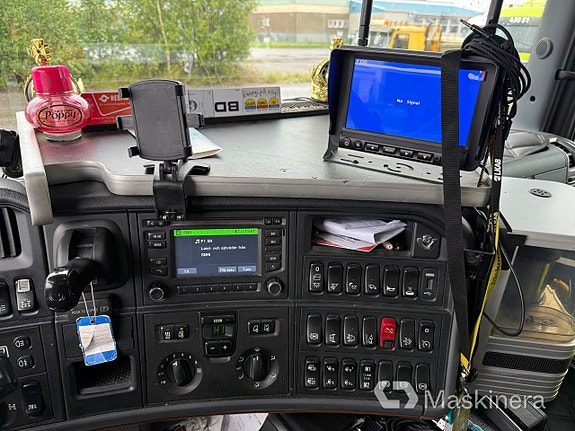 Lastväxlare Scania R730 - Euro 6, Fullt Plogutrustad 17 of 27