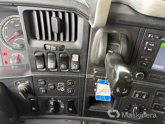 Lastväxlare Scania R730 - Euro 6, Fullt Plogutrustad 16 of 27