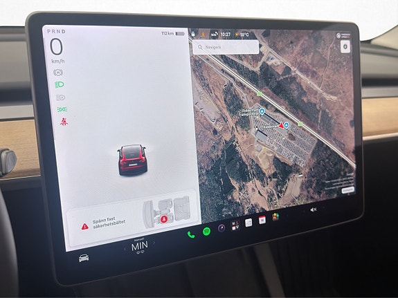 Tesla Model Y 20 of 30