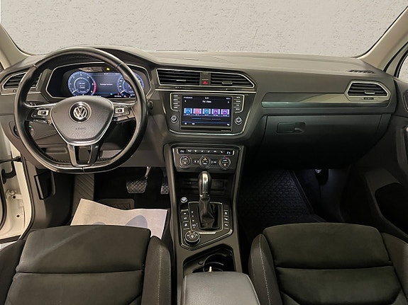 Volkswagen Tiguan 4 of 7
