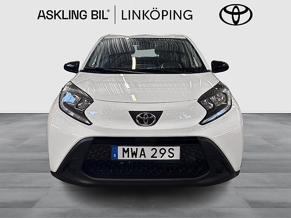 Toyota Aygo X 6 of 14