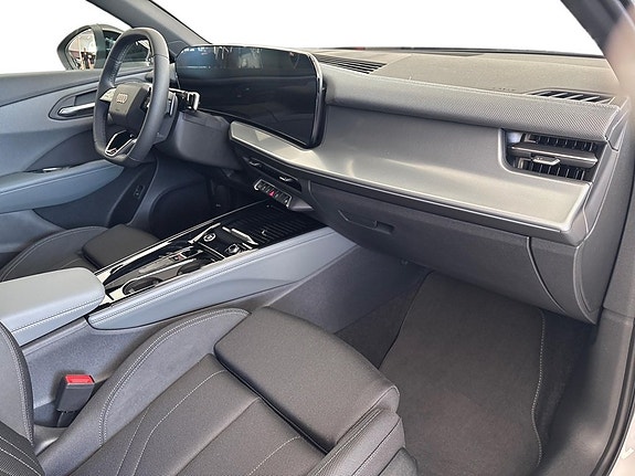 Audi Q3 9 of 14