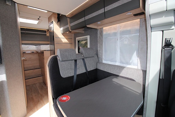 Dethleffs T 6815 Just Go 165 Hk Automat Fabriksny 3500 kg separata enkelsängar Trend Active 9 of 17