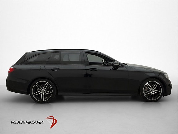 Mercedes-Benz E200 9 of 30