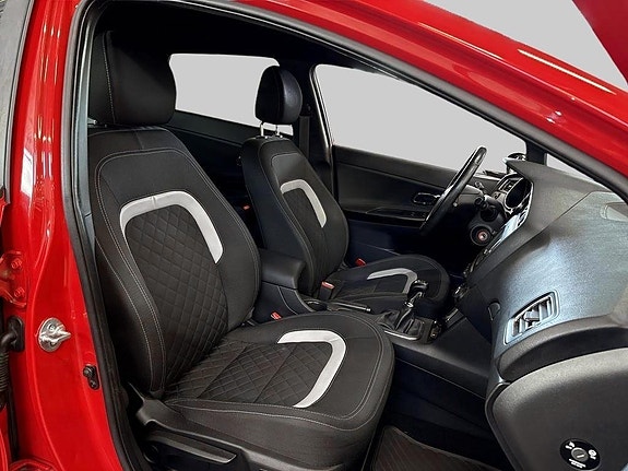 Kia Ceed 6 of 12