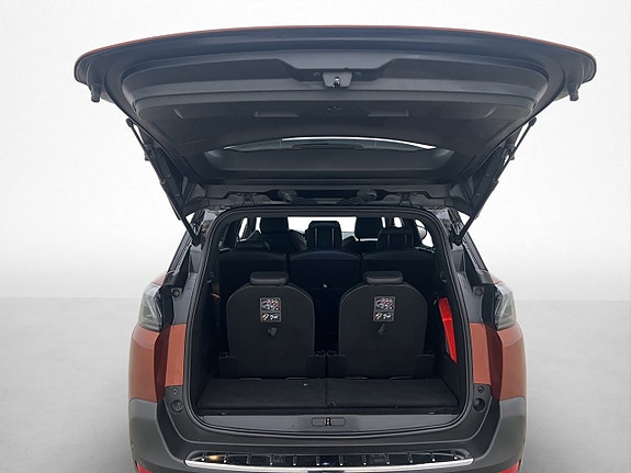 Peugeot 5008 17 of 30