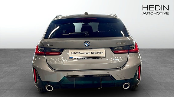BMW 330e 7 of 9