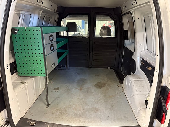 Volkswagen Caddy 9 of 9