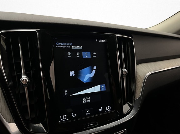 Volvo V60 25 of 30