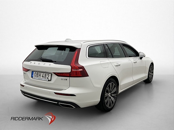 Volvo V60 8 of 30