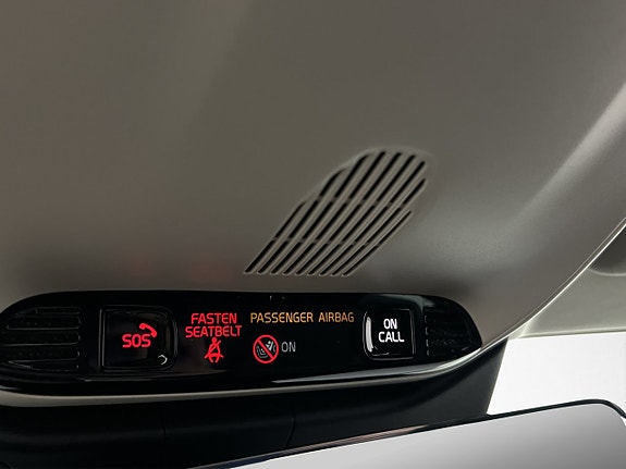 Volvo V60 21 of 30
