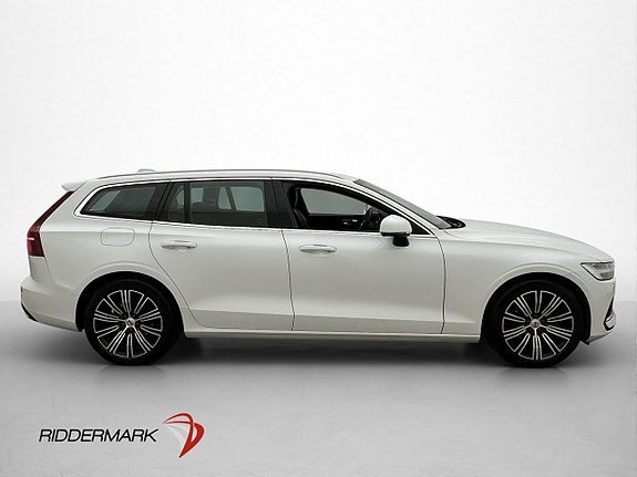 Volvo V60 9 of 30