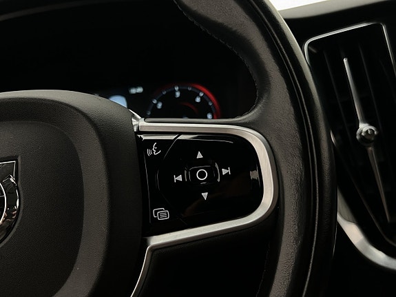 Volvo V60 20 of 30