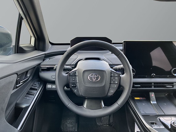 Toyota C-HR 10 of 21