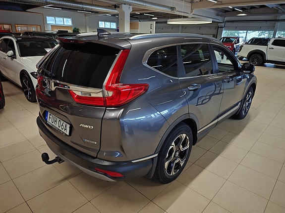 Honda CR-V 6 of 18
