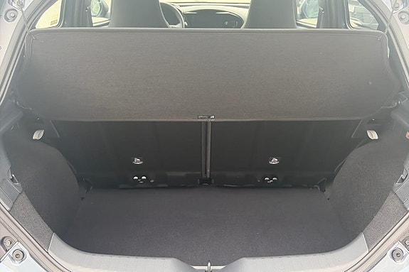 Toyota Aygo X 9 of 14