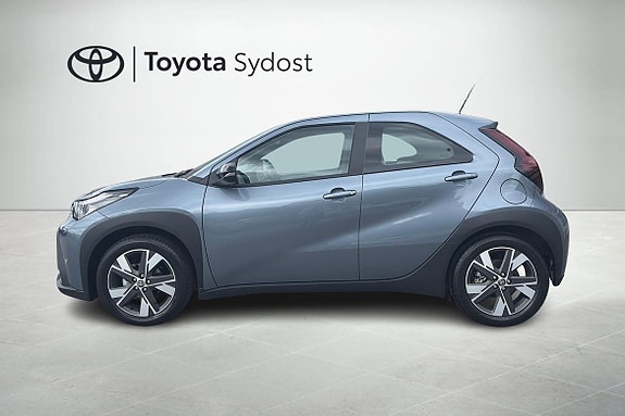 Toyota Aygo X 4 of 14