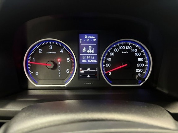 Honda CR-V 15 of 19