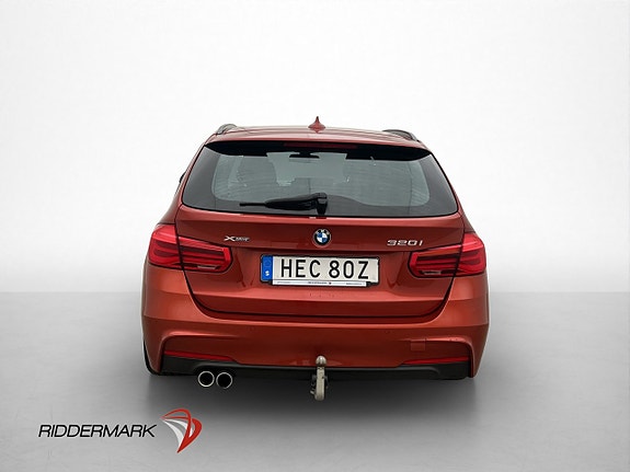 BMW 320i 6 of 29