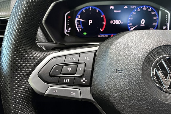 Volkswagen T-Cross 15 of 26