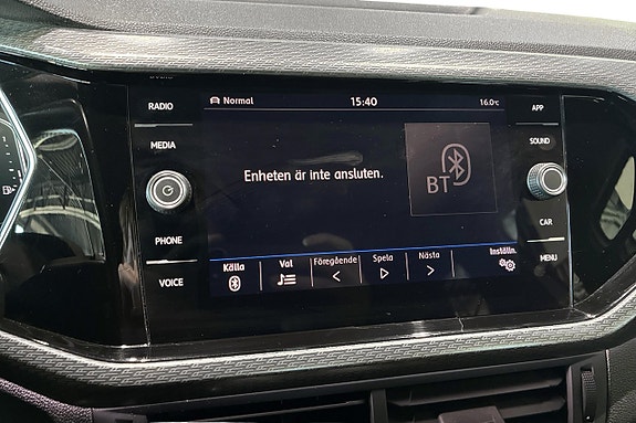 Volkswagen T-Cross 25 of 26