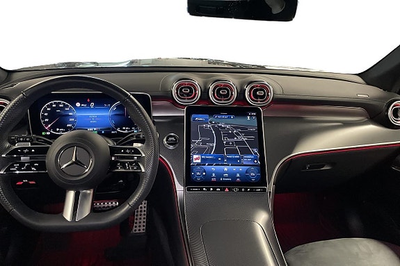 Mercedes-Benz GLC300 e 8 of 22