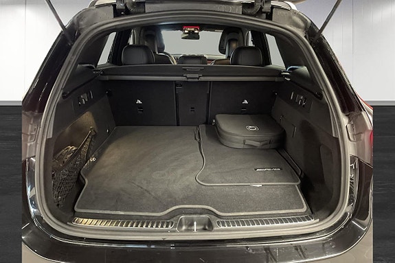 Mercedes-Benz GLC300 e 20 of 22