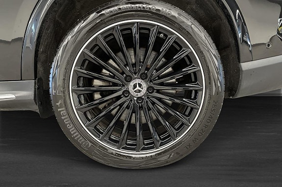 Mercedes-Benz GLC300 e 22 of 22