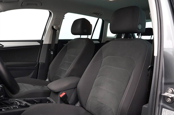 Volkswagen Tiguan 6 of 26
