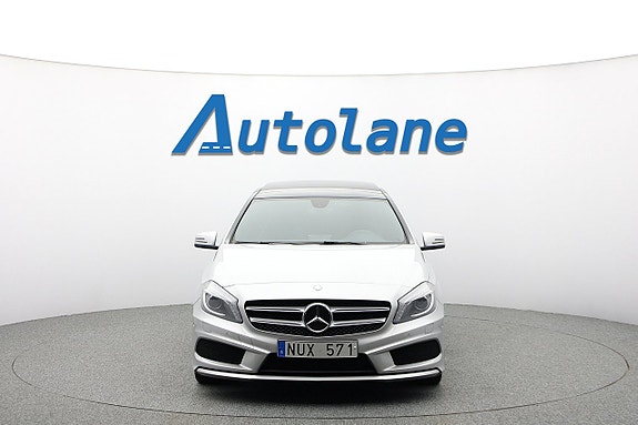 Mercedes-Benz A180 3 of 28