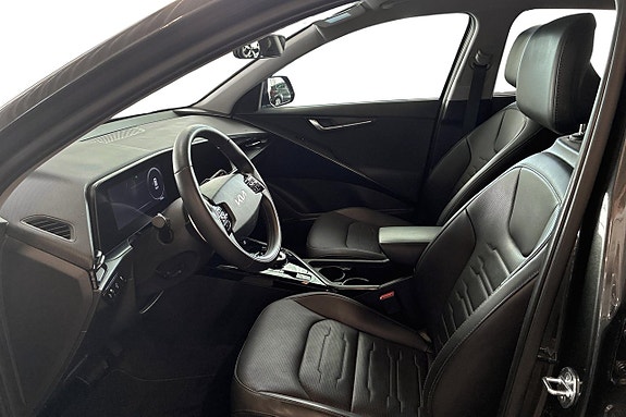 Kia Niro 10 of 21