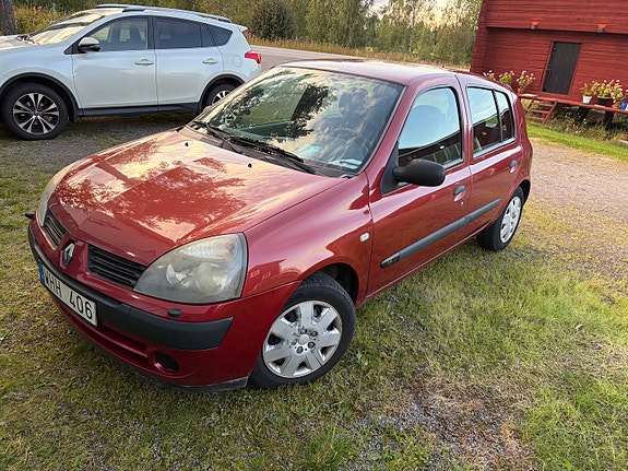 Renault Clio 4 of 6