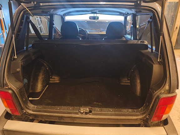 Lada Niva 7 of 10